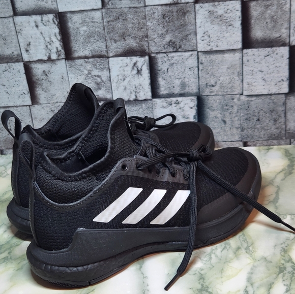 Adidas CRAZYFLIGHT Mid 2023 Withe Silver Metallic.. Woman's size 5 - Picture 6 of 11